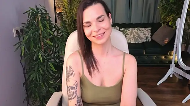 Anna_Bonita - what's under mommy's skirt?