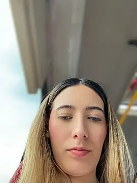 Kloe__t18 - Control lush at bus 5 min
