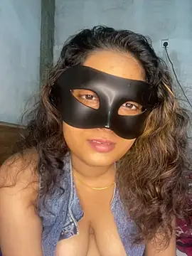Dilshi - Sexy dress