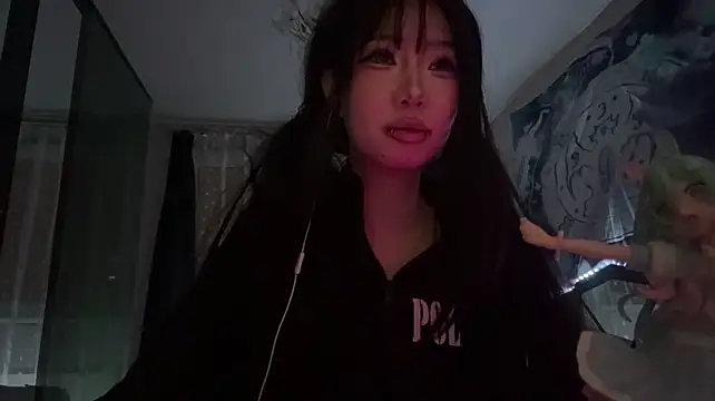 DelorasHemp - my horny photo in PM