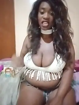 HoeBusty - Sexy Messy DeepThroat & TitJob