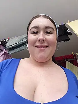 Fiery_Mia - Squirt !! Play with my pussy!👿