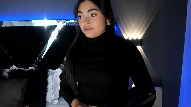 GiselOrtiz - Squeeze boobs + rub dick on nipples🍒😏