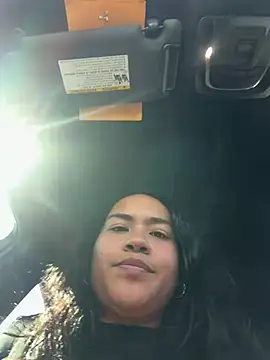 ScarlettSol - Squirt all over car