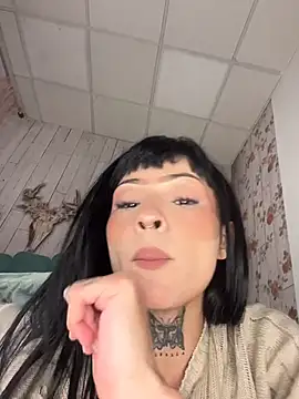 AxaraXXX - MAKE ME SQUIRT