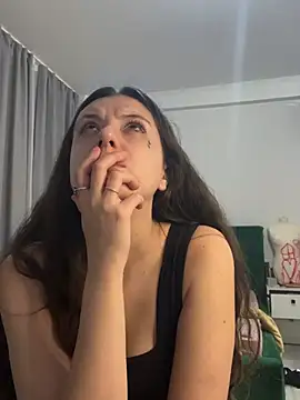 bunnythetailor's Live XXX Chat