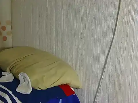 CandyTits001 - suck tities