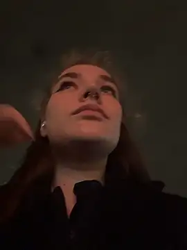 Holy_Tereza - FINGER PUSSY DEEP AND FAST TILL SLURPING