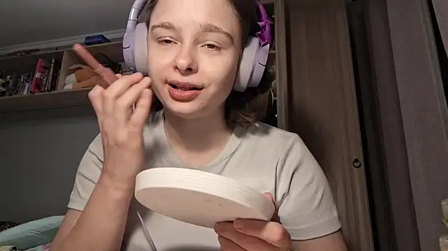 WoodPracice - wanna see my boobies? 💕
