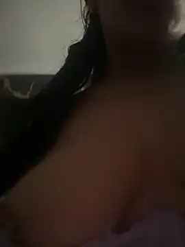 ArielleMillerr- - Take off panty 😈