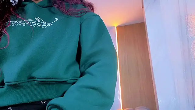 Lola_roses_tf - TWERK + SHOW OIL ASS WITHOUT PANTI