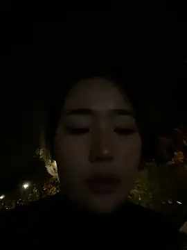 Wkk002 - 我想要个小粉，支持下呗