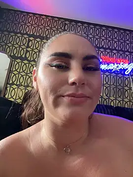 Lovely_beast - Seductive strip tease,