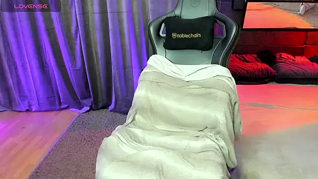Oktopussy - Boobs Out + 10 slaps Lt 🎁