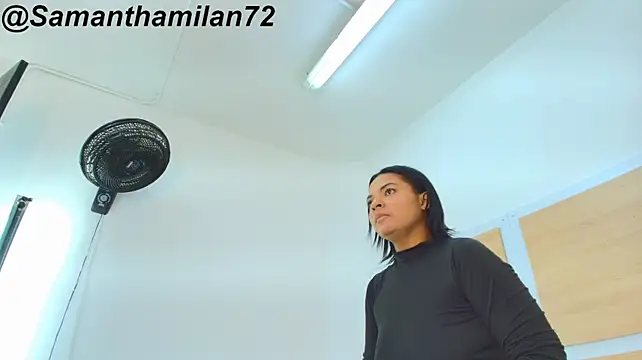 SamanthaMilann - at my feet
