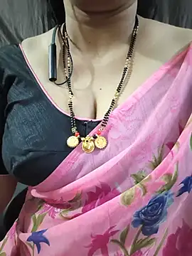 Bhuvana_555 - Boobs on honey
