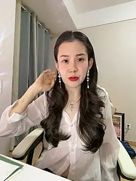 Gigi_UwU_ - 全裸跳舞💃🏻naked dance~