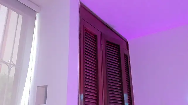 Londonttipton - slap face
