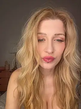 Molly_Johnson_uk - Titty oil