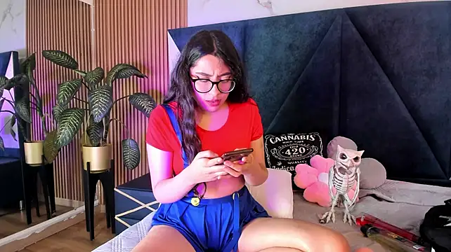 Olivia_Collinns1's Live XXX Chat