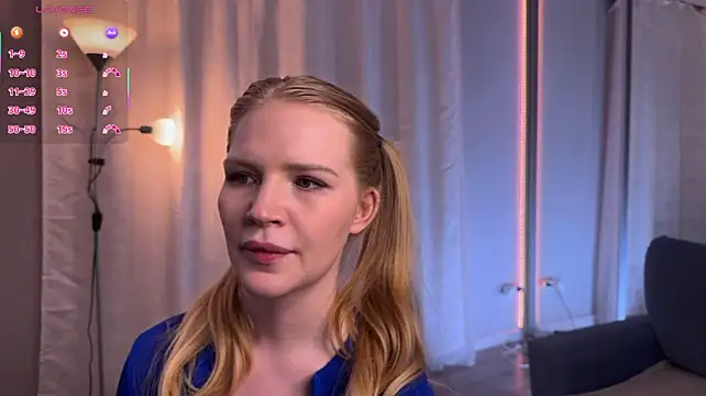 Goldieelis - spank my ass x5