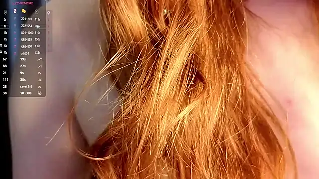 Juuulia_ - topless