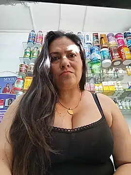 Roxana_sexy_2026 - Sucking tits
