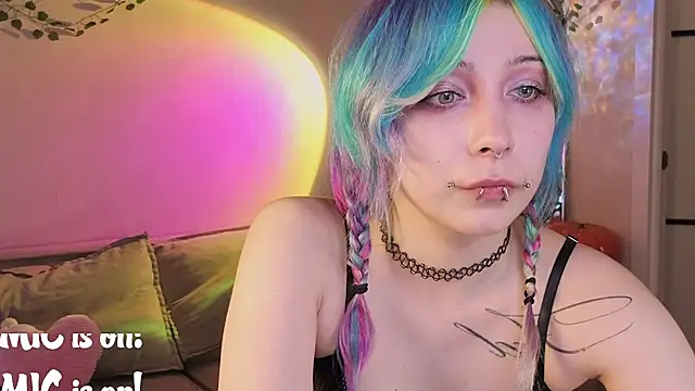 StacyVex - SPANK ASS TILL RED