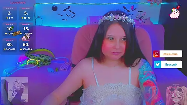 KitsunePrincess - 🍑 Sweet ass + 5 spanks 🍑