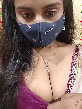 Aanya_hotty
