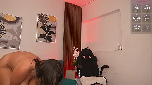 SheylaBakerr