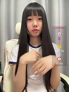 Xinyu789 - 两点二十分自慰喷水60tk