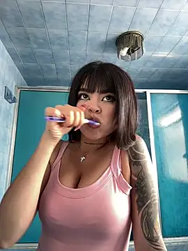 Peachy_pink18 - My friend squeezes my tits.