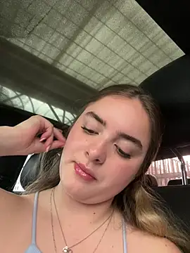 Imlindapink - Open asshole in doggy 🍑