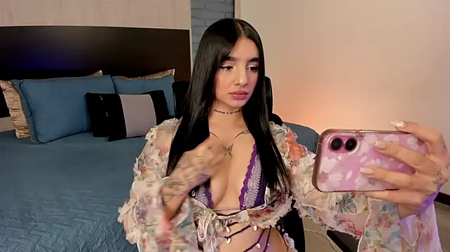 Abriil_cutee - SHOW TITS