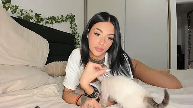 AshleyTheDoll - naked at goal. 150-60s control