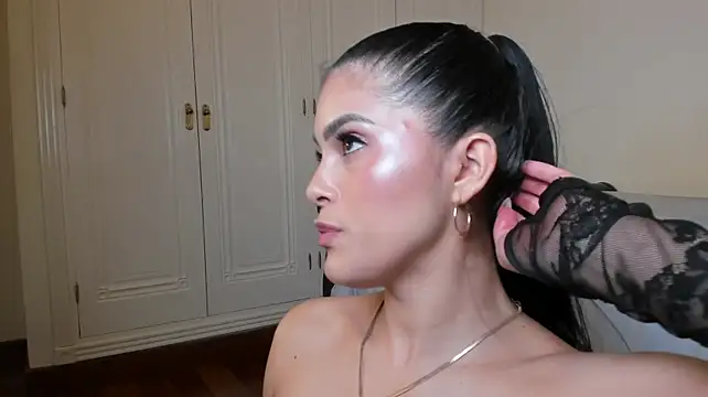 Laguber - cumshow