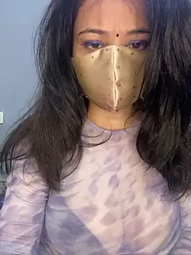 Pari8822 - Boobs suck