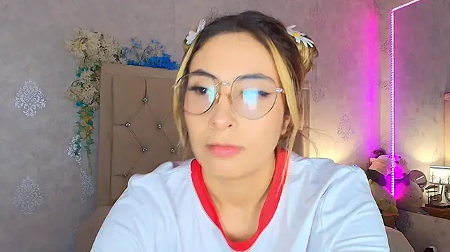 Nini_love01 - HIT THAT ASS BABY