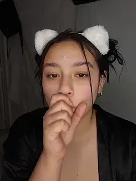 EmilyRoy77 - Dildo in sweet pussy + sexy dance