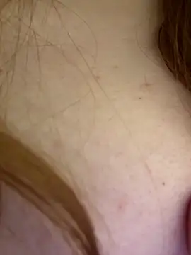 Freaky__Nikki - squirt in cup and give stranger drink it