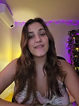 MiaRides19 - I will suck dildo 🙈🙈