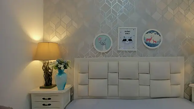 Naia_cox - Spanking the Butt