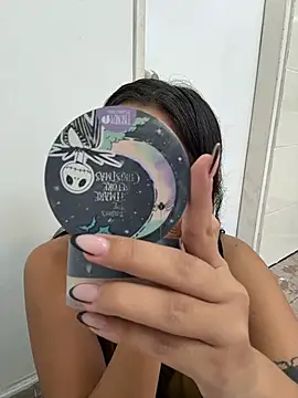 MeggyMae_ - show asshole in doggy