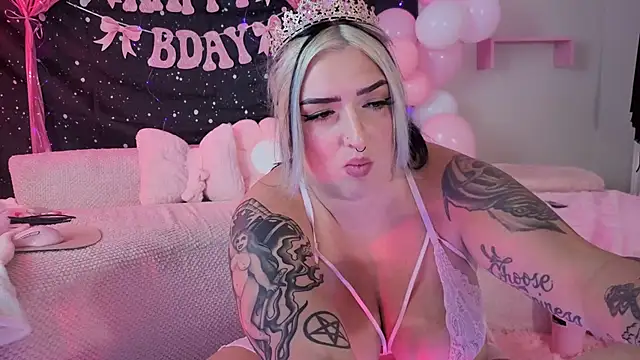 ImKatMeow - toy control drop in chat