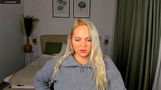 Nikolla_ - Naked Boobs