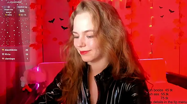 Fox_Lisa - split without panties