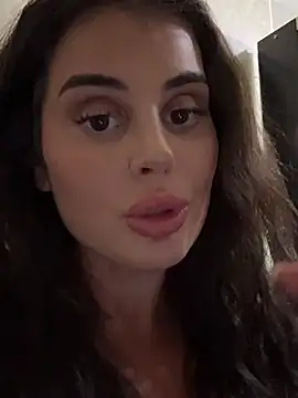 Nina_blazex - free snap and naughty 10 mins vid