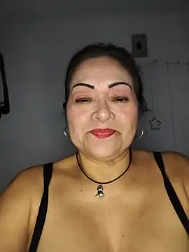 Khatty_Sex - 3 minutos en 4 más 20 nalgadas