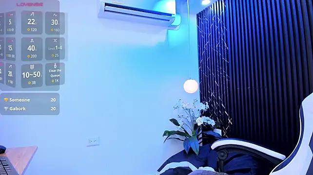 Lia_damasco - undress me